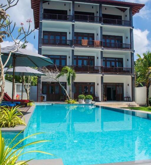 Стандартный Номер Кровать Кинг, The Green Rooms Surf & Yoga Camp   On The Beach   Prime Location Renovated 2024
