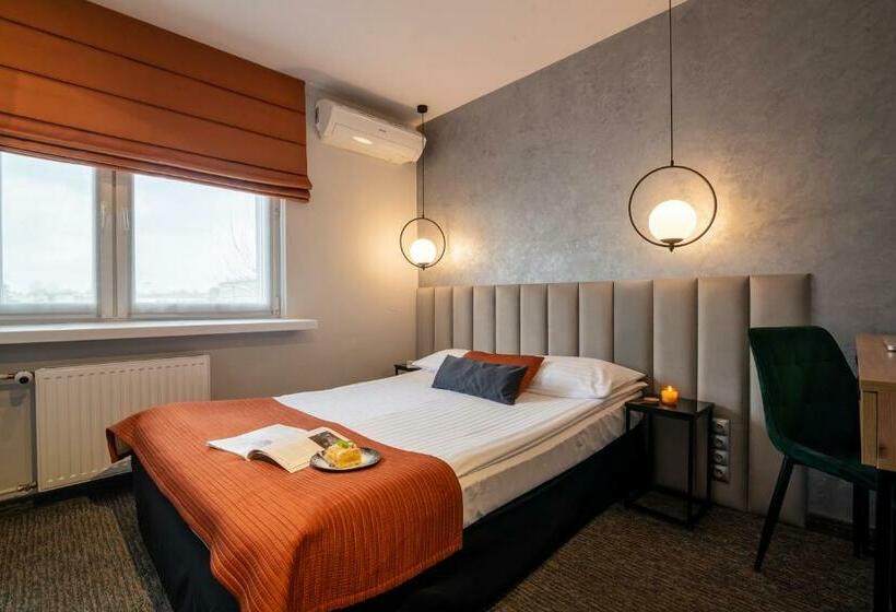 Номер Стандарт Индивидуальный, B&b Hotel Piotrków Trybunalski
