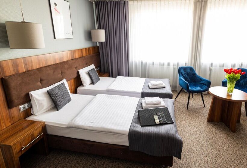 Номер Стандарт, B&b Hotel Piotrków Trybunalski