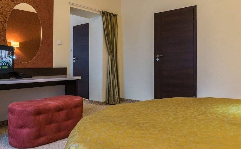 Апартаменты 1 Спальня, Zamek Gniew   Hotel Rycerski