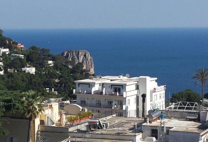 اتاق استاندارد با چشم‌انداز دریا, Casa Costanza