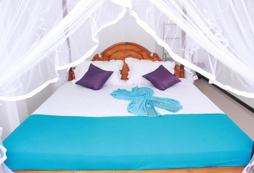 Номер Deluxe, Resort Of Happiness