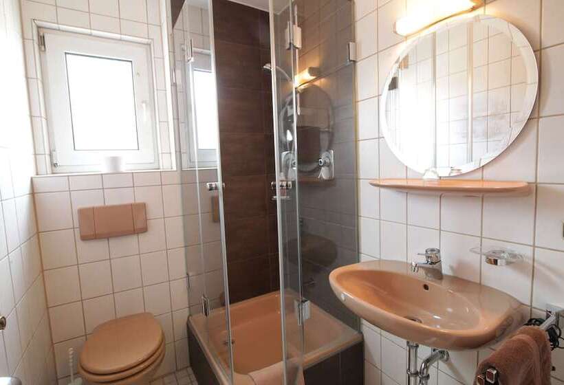 Номер Стандарт Трехместный, Und Gasthof Ritter St. Georg