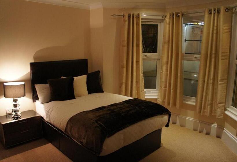 スタンダードルーム, Sapphire Hotel London