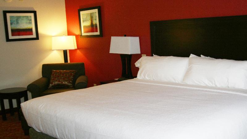 Стандартный Номер Кровать Кинг, Holiday Inn Guin, An Ihg