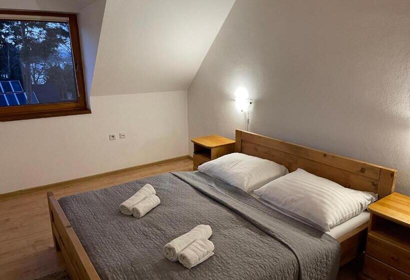 Номер Deluxe, Slanický Dvor