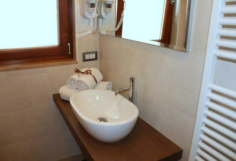 Номер Стандарт Вид на Море с Балконом, Navicri B&b