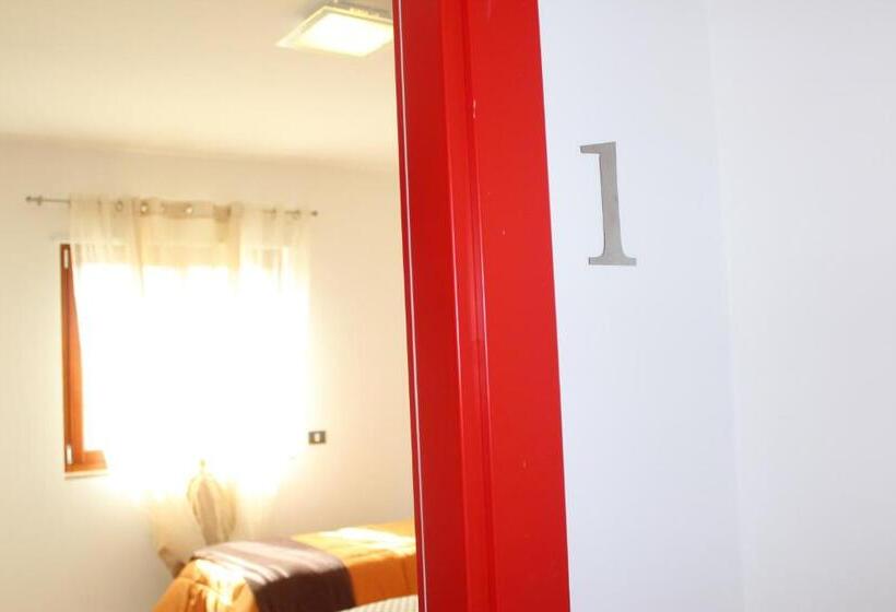 Трехместный Номер Комфорт, Navicri B&b