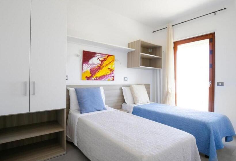 Семейный Номер, Navicri B&b