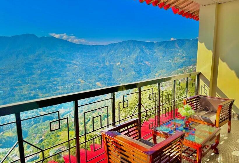带大床的标准间, Tara Palace Resort And Spa