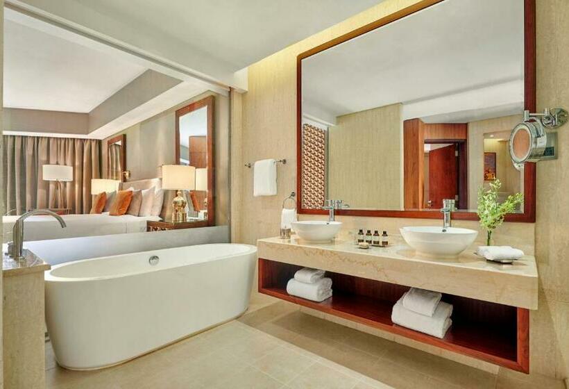 펜트하우스 스위트, Fairmont Ajman