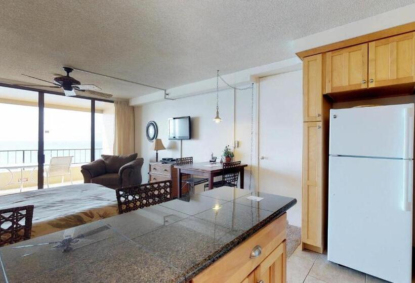 Standart Stüdyo, Maui Kai 507