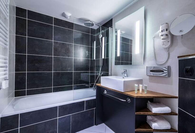 سوییت جونیور, Best Western Plus Suitcase Paris La Defense