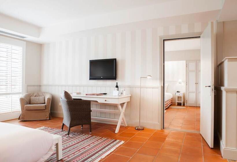Семейный Номер, Relais Des Vigiers
