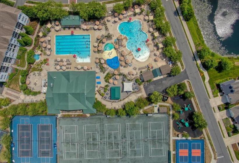 Апартаменты 3 Спальни, Bayside Resort     38047 Boxwood Terrace #101