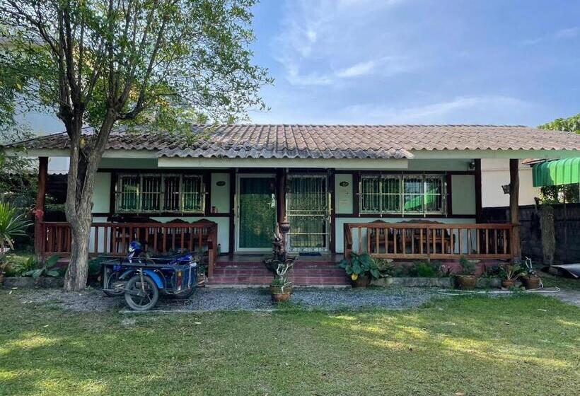 Бунгало Стандарт Вид на Сад, Chalisa Bukit House Lanta