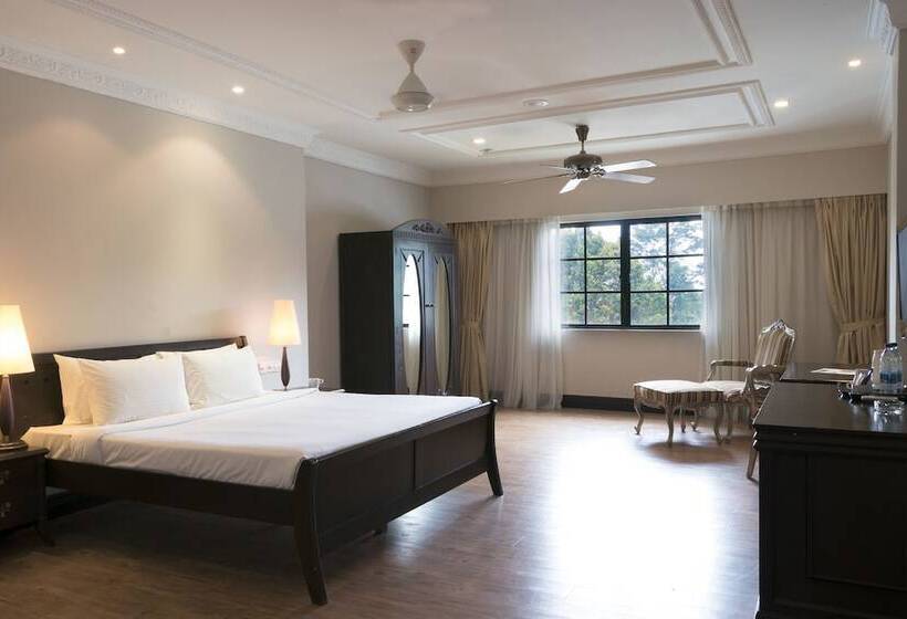 Люкс Повышенной Комфортности, Berjaya Hills Golf & Country Club