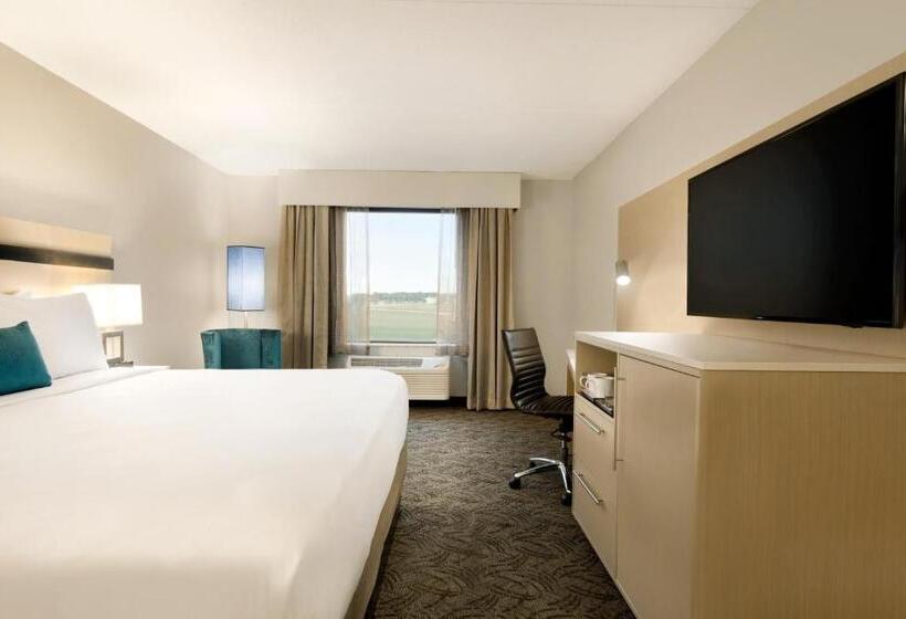 Стандартный Номер Кровать Кинг, Holiday Inn   Bloomington   Normal, An Ihg