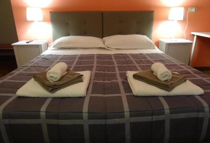 اتاق استاندارد, Albergo Locanda Alambra