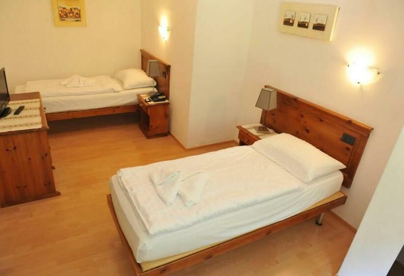 Трехместный Номер Deluxe, Gästehaus Schwabach