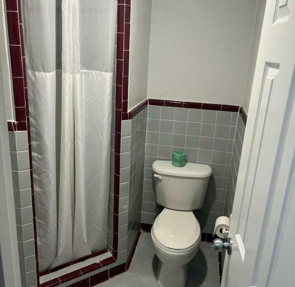 Chambre Standard, Broadway Inn Motel