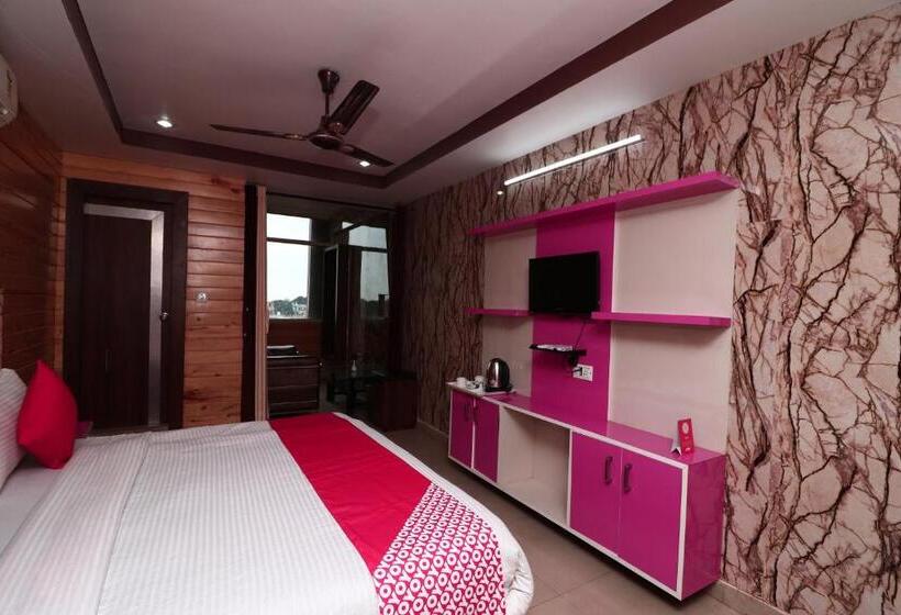 트리플 클래식 룸, Collection O Tikonia Formerly Hotel Jatin