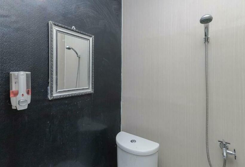 اتاق استاندارد, Reddoorz Near Mayapada Hospital Surabaya