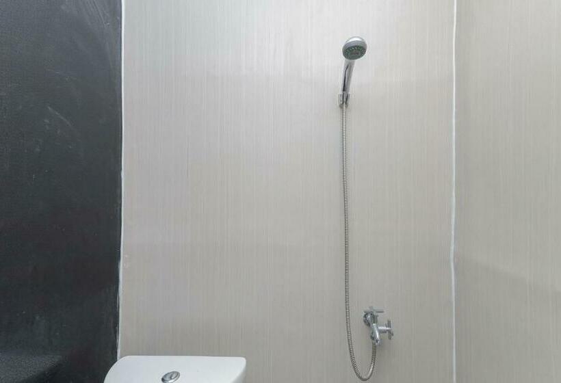 اتاق اکونومی, Reddoorz Near Mayapada Hospital Surabaya