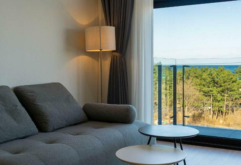 Family Suite, Parangvue