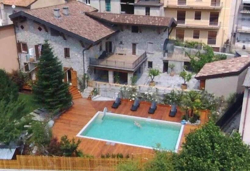 Семейный Номер, B&b La Curt Del Böff