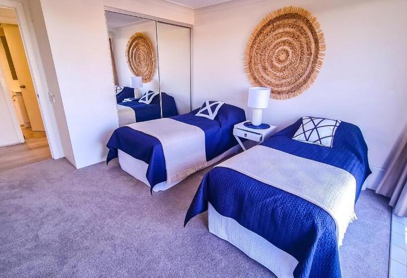 آپارتمان 2 خوابه, Pelican Sands Beach Resort