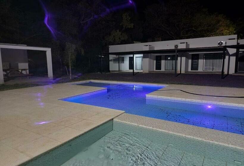 Апартаменты 2 Спальни, Bahia De Los Pescadores