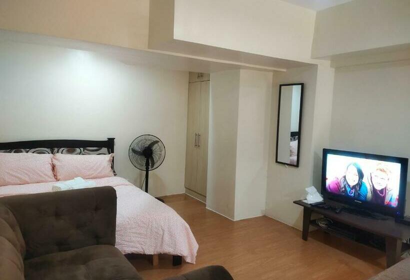 Номер Стандарт, Monteluce Condominium