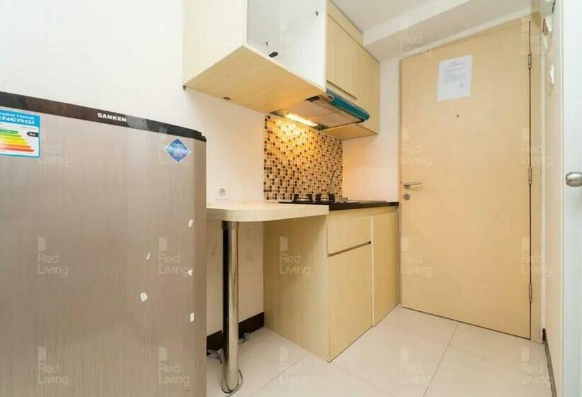 Студия Стандарт, Redliving Apartemen 19 Avenue   Amanah Room