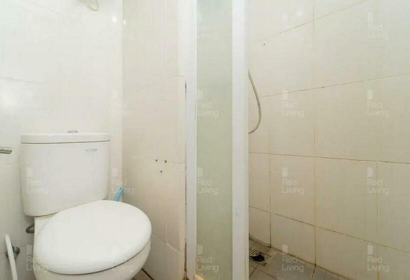 Номер Economy, Redliving Apartemen 19 Avenue   Amanah Room