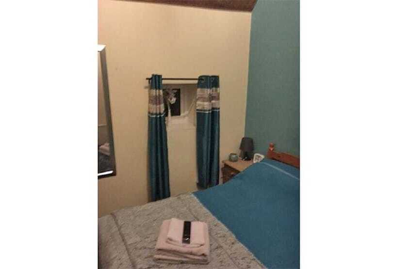 اتاق استاندارد, Hathway House Accommodation