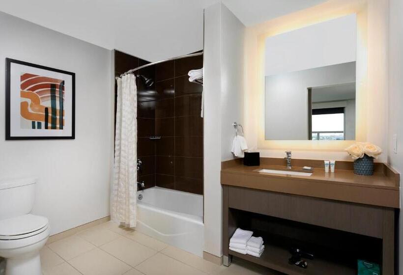 سوئیت با چشم‌انداز, Hyatt House San Juan
