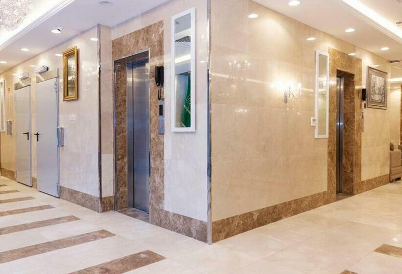 Четырехместный Номер Стандарт, فندق برايت