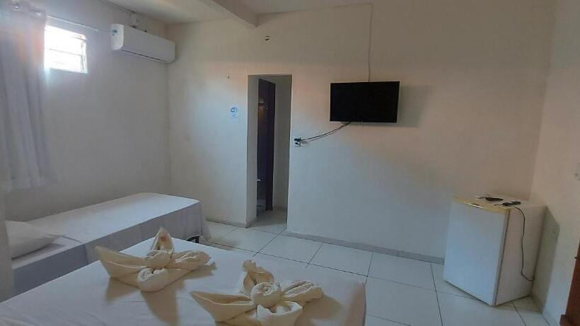 اتاق استاندارد چهار تخته, Pousada Ah Mar