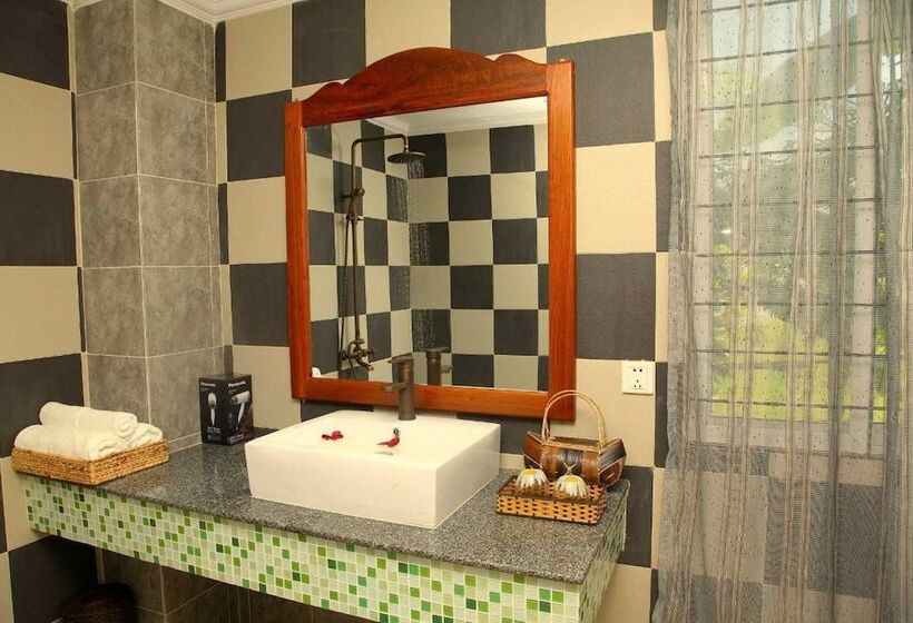 Номер Классический Вид на Бассейн, Delux Villa