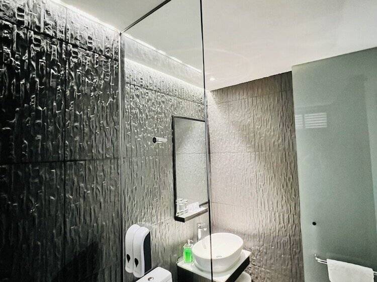 اتاق لوکس, Bliss Hotel Singapore