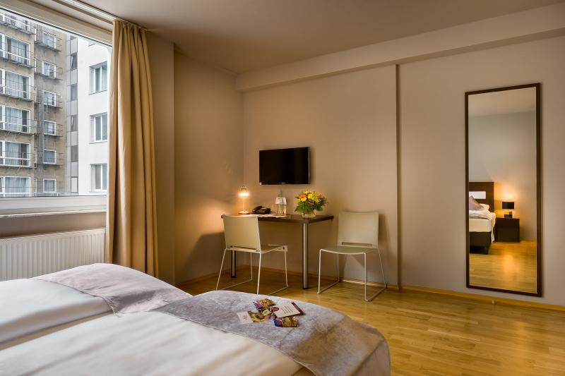 Номер Стандарт, Munique Frankfurt City