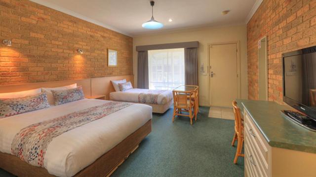 Номер Стандарт, Riverpark Motel