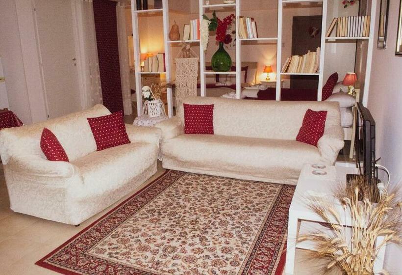 خانه 1 خوابه, B&b Flower House