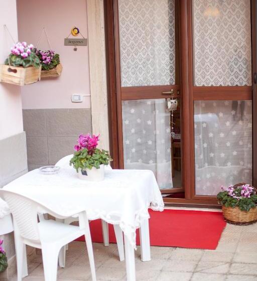 خانه 1 خوابه, B&b Flower House