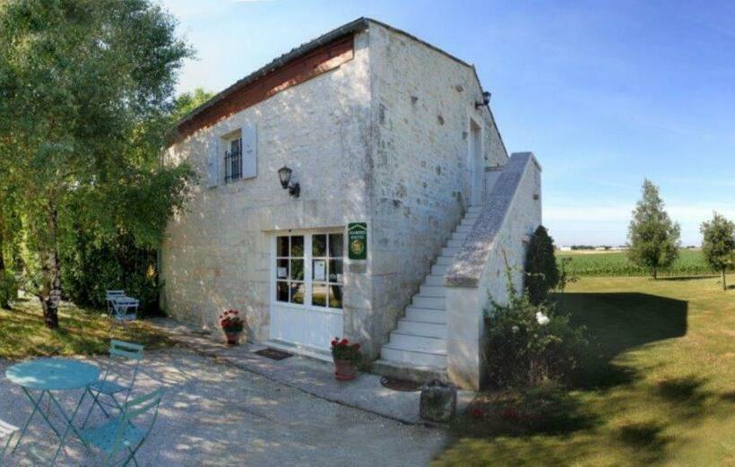 Номер Стандарт, Chambres D Hôtes Domaine Le Fragnaud