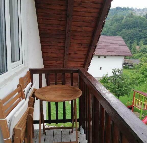 Номер Стандарт с Балконом, Voinescu House   Natural Living & Eating