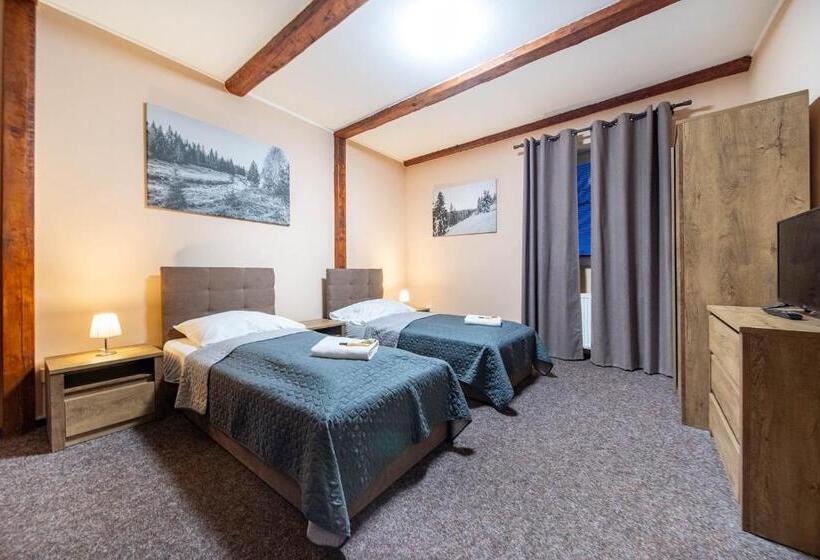 Четырехместный Номер Стандарт, Laguna Hotel & Restaurant