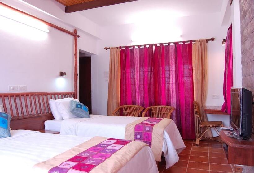 Дом 1 Спальня, Kadambavanam Ethnic Village Resort