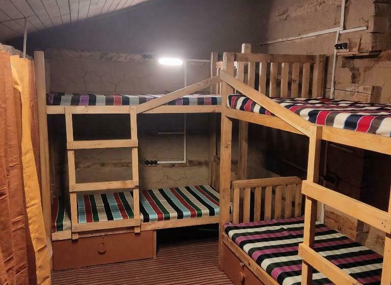 Кровать в Общей Комнате, Mud Hostel Shangarh